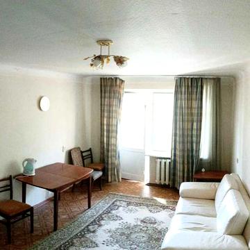 Продам  просторную 2к квартиру пр Науки Гагарина Подстанция