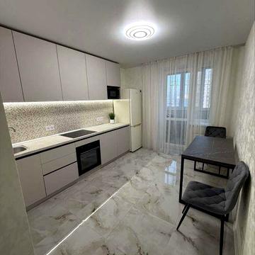 Сдам 1 комнатную квартиру ЖК Левада Центр Новострой