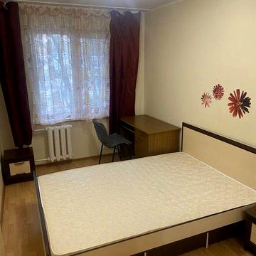 Сдам 2-х комнатную квартиру на Черемушках. Ул Космонавтов /10 квартал