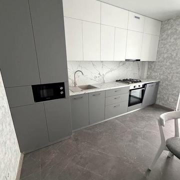 Продам 1 кімн. Квартиру в Обухові, Обухівський ключ !