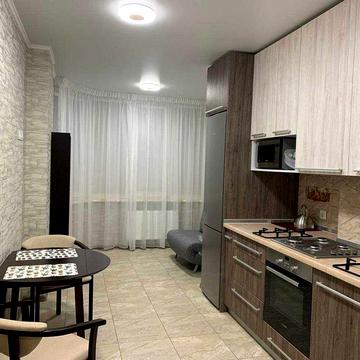 Продам 1 ком. квартиру с ремонтом в ЖК Золотая Эра с видом на море