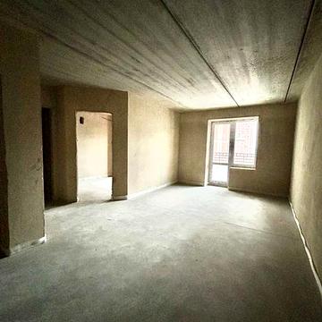 ЦЕНТР БУЧІ! 3К  з індивідуальним газовим опаленням! Без комісії!