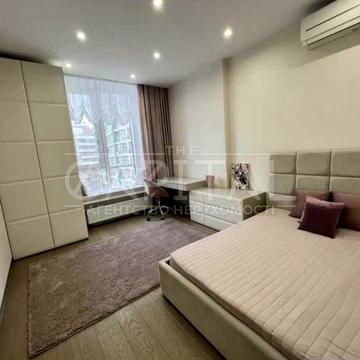 Олександрівська вул., 2