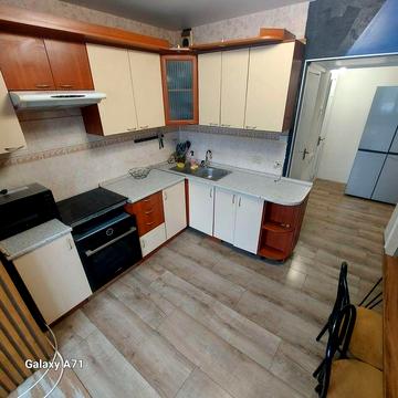 Аренда 2х комн.с удобствами возле метро Позняки