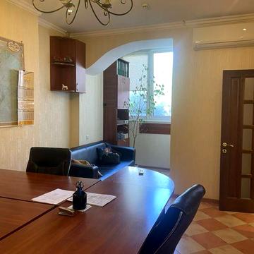 Продам терміново 1 кімнатну квартиру Грушевського,ДЮШЕС ЖК ДЮШЕС