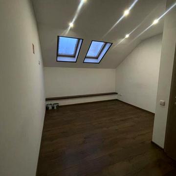 Продаж 2-кімнатної квартири