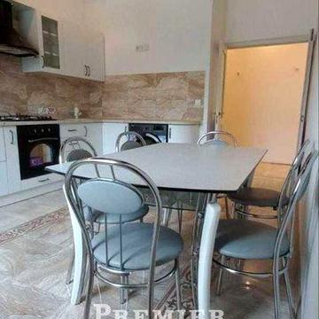 Нова 2-к з ГАЗОМ у Приморському районі Червона цегла та РЕМОНТ