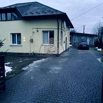 Частина будинку 2К+вітальня у с.Рясне-Руське