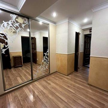 Оренда 1.5 кім. квартири по вул. Франка