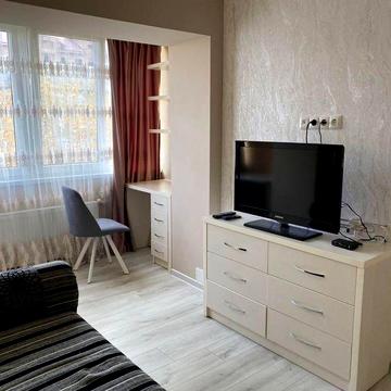 Продаж затишної 1к квартири з функцією 2к поруч парку Шевченка