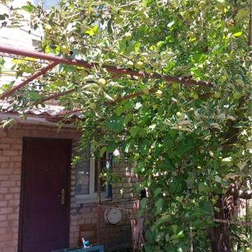 Торг!Продам двухэтажный коттедж (4 комнатный) сарай гараж, подвал