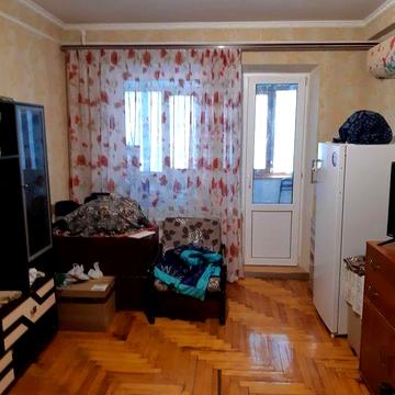 Продаж 1 кiмн. квартири вул. Василя Сергiенка