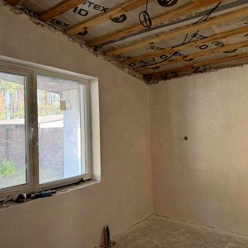 Готовий будинок біля лісу, Є-ОСЕЛЯ