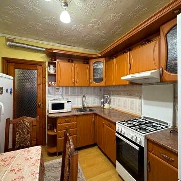 Продаж 2 кімнатної квартири / вул. Чорновола