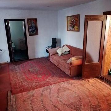 Здам будинок зі зручностями в середині!