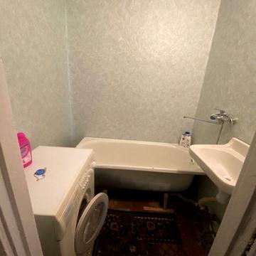 Продам 2-х кімнатну квартиру