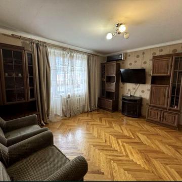 Продаж 1 кімнатної , просп. Воскресенський 48, Воскресенка