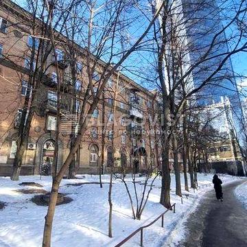 Продаж 3 к квартири . Печерськ . Мечникова 6 . 87 м.кв