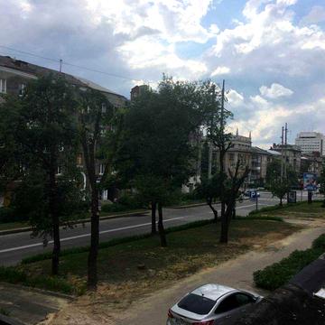 Продам Центр 2х ком квартира Сталинка Мироносицкая Сумская Алчевски DI