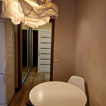 Генератор. Здам в оренду однокімнатну квартиру ст.м.Вирлиця, Бориспі