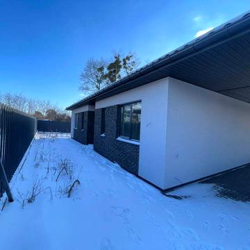 Будинок в Білогородці з початковим ремонтом