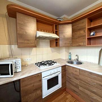 Довгострокова оренда 1к Квартира Валентинівська (Блюхера) вулиця