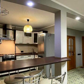 Продам 3к. квартиру  Парус Покровский Красный Камень с ремонтом