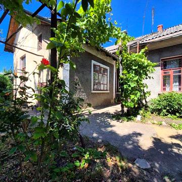 Продам 3 кімнатну квартиру з власним двориком Подільськ Одеська обл