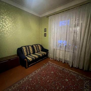 Здається 1 кім квартира в Центрі міста. АГВ