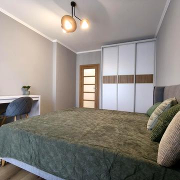 Мокра вул. (Кудряшова), 8-Б