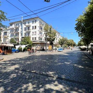 Сдам На месяц, до лета 1-к балкон Дерибасовская/Гаванная