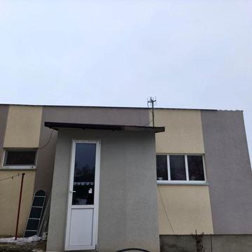 Здам невеликий будинок в Нових  Петрівцяхі