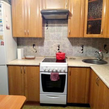 Деміївська вул., 45