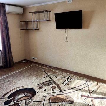 Огнівка велика 1 кімнатна квартира поруч маркет опт