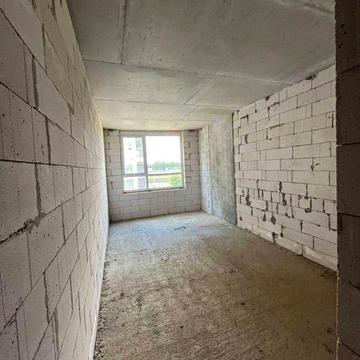 Простора 1-о кімнатна квартира 43м²