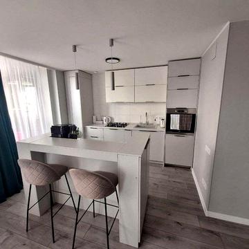 Двоповерхова квартира з трьома спальнями