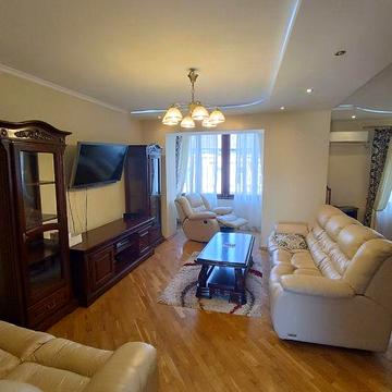 Здається простора 2х км в парку Шевченка!!!