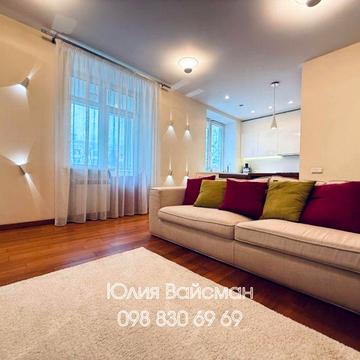 Продам 2-комн.квартиру, сталинка с автономным отоплением. Нагорка