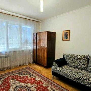 Оренда  2 кімн. кв. вул. Захарівська, 1, поруч Кирилівська м. Почайна