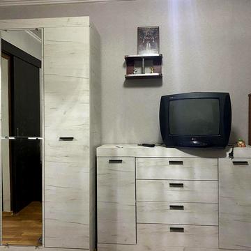 Хозяйка сдам квартиру студию