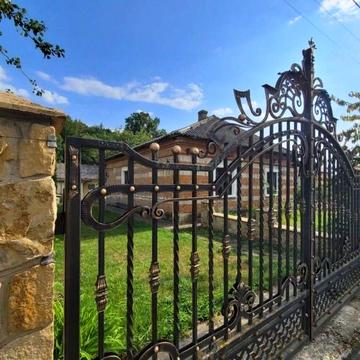 Продаж будинку 95 м2 з ділянкою 10 соток у Великих Гаях