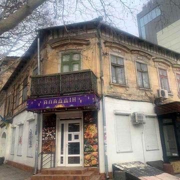 3-комнатная квартира в центре, Ришельевская — срочно!