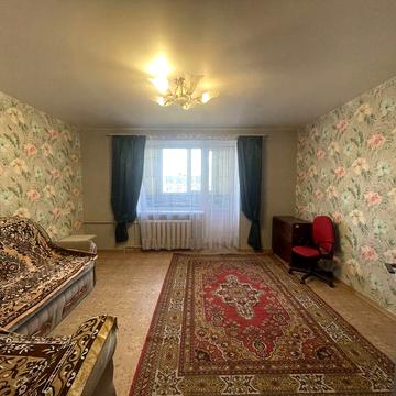 Сдаю 2- ком ж/м Комунар в жилом состоянии