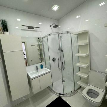 Здам в оренду двокімнатну квартиру на Комунарі!