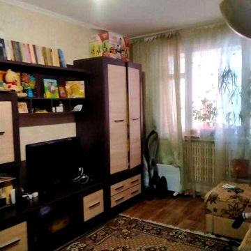 Срочно продам 1 комнатную квартиру на Роганском жилмассиве.