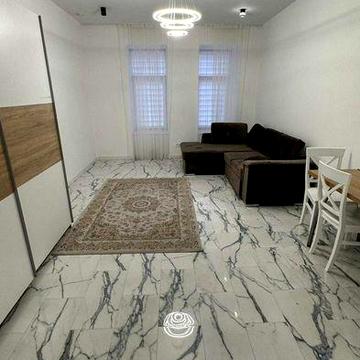 Оренда 2кімн. квартири з гарним ремонтом вул. Меретина