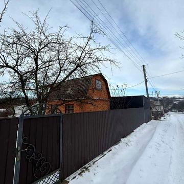 Затишний будинок, поруч зупинка, є погріб та гараж 42664