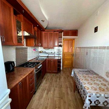 Оренда. Двокімнатна квартира з Індивідуальним опаленням, біля центру