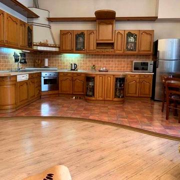 Продам 4-комн квартиру в районе Ленина ул.