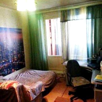 Продам 3 к. кв метро Холодна гора